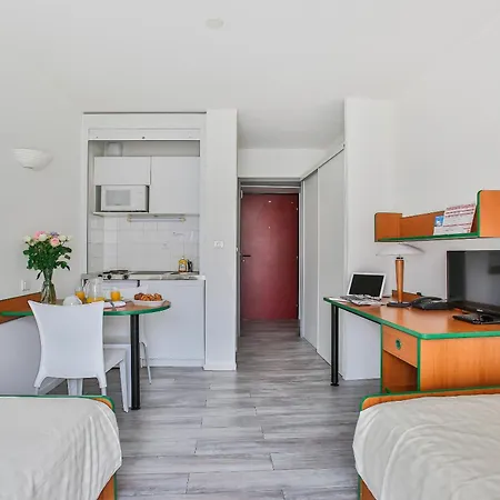 Aparthotel Les Laureades Smart Sejour Centre Jaude